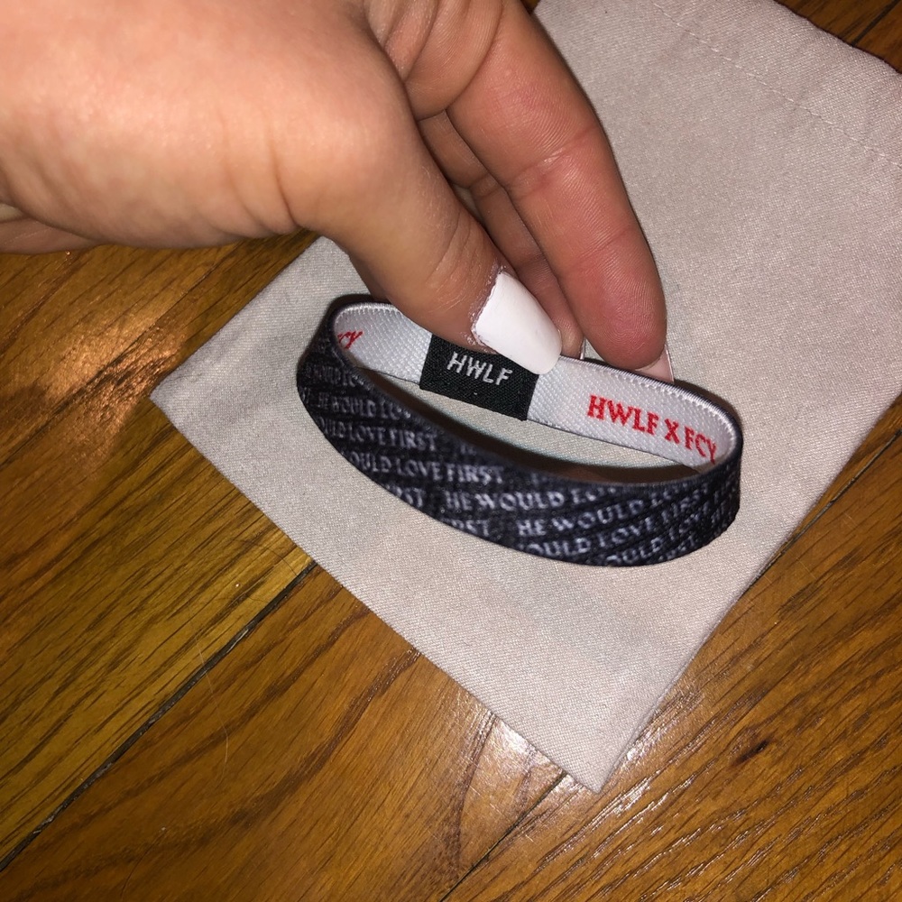 Jesus Merch! - Picture 6 of 16